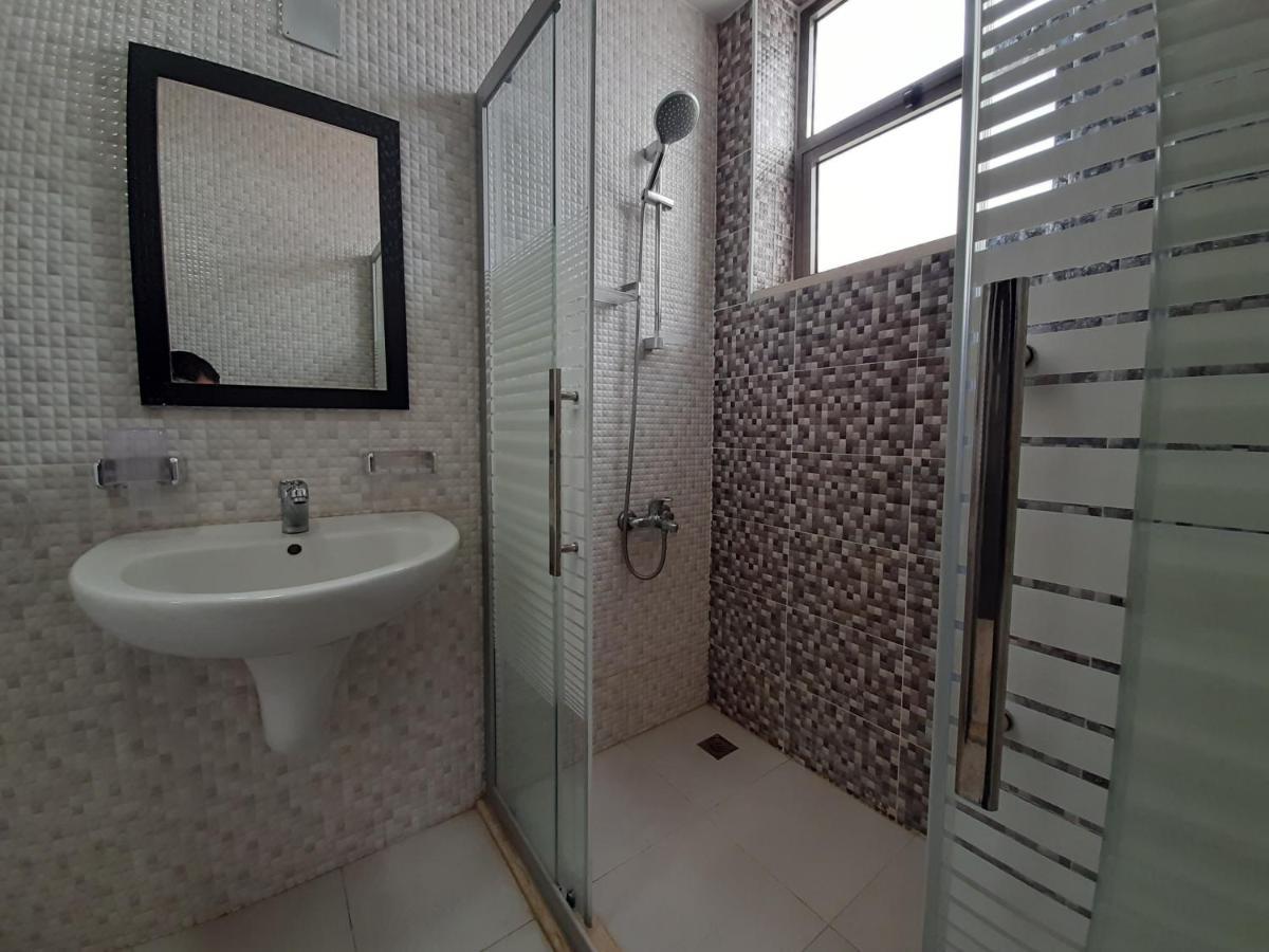Furnished Apartments Near Mcdonald'S Al-Madina Al-Monawara St 安曼 外观 照片